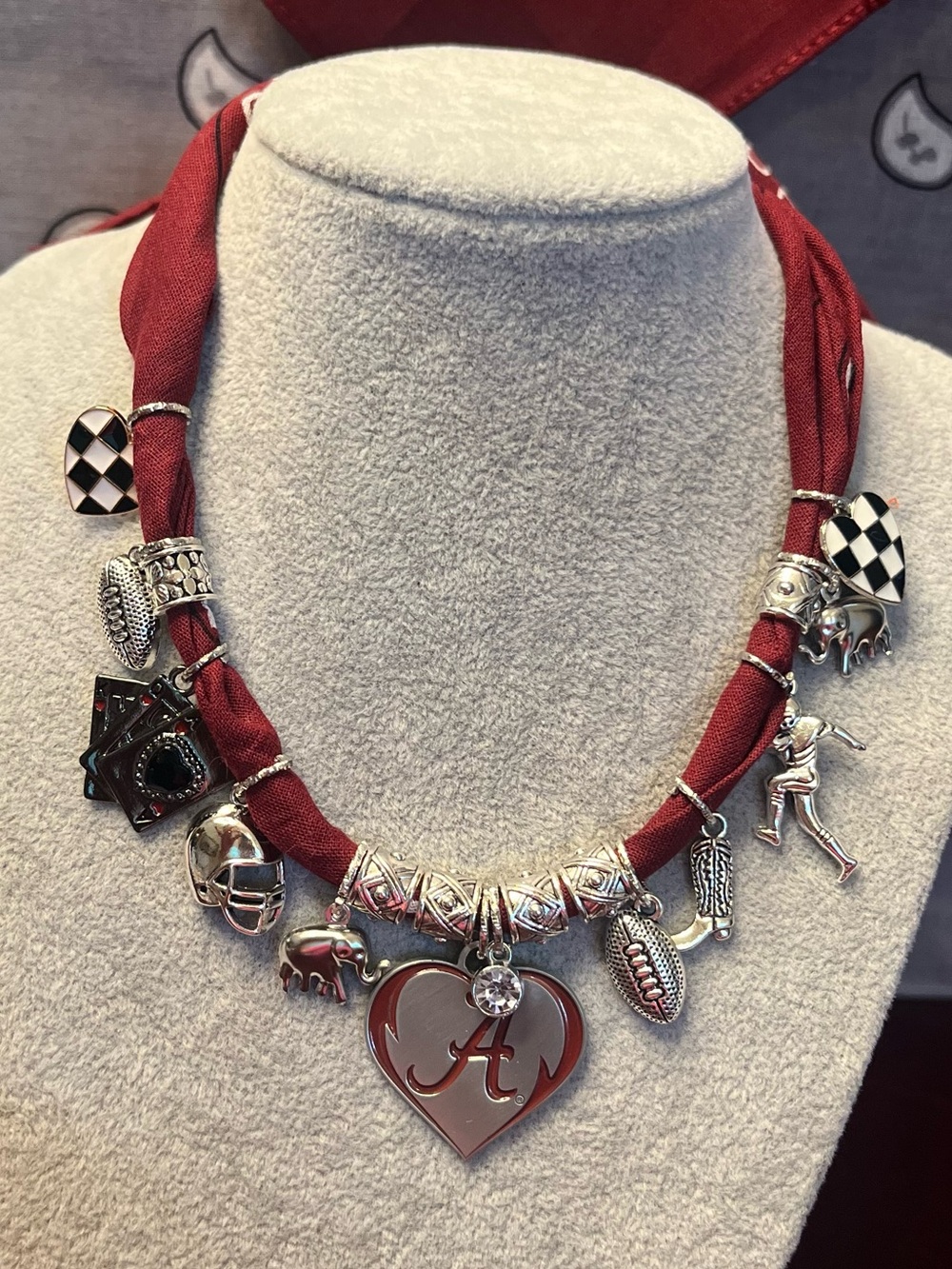 University of Alabama Crimson Bandana Charm Necklace, Bama, Crimson Tide 27”